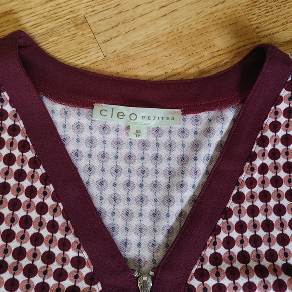 XS Cleo Petites Top - Picture 3 of 5